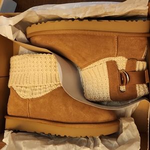 Ugg classic solene mini size 5